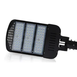 Alternative view of โคมไฟถนน LED Street Light 90w IWACHI (วอร์มไวท์)