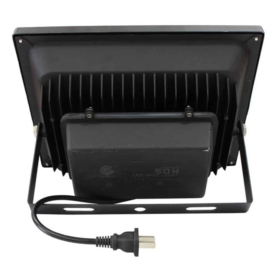 สปอร์ตไลท์ led 50w เดย์ไลท์ iwachi - Image 3