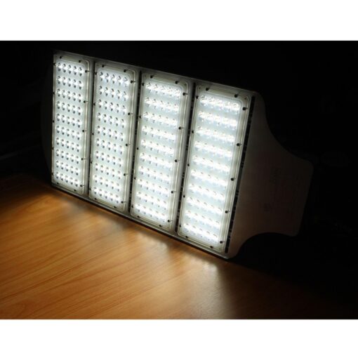โคมไฟถนน LED Street Light 200w (วอร์มไวท์) IWACHI  - Image 3