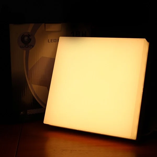 ดาวน์ไลท์ LED ติดลอยหน้าเหลี่ยม 24W (วอร์มไวท์) IWACHI - Image 3