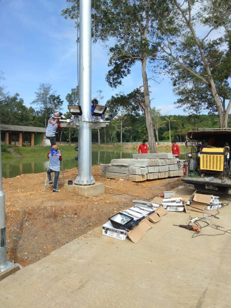 ผลงานเสาไฟไฮแมส​ สูง​ 20​ เมตร​ 10