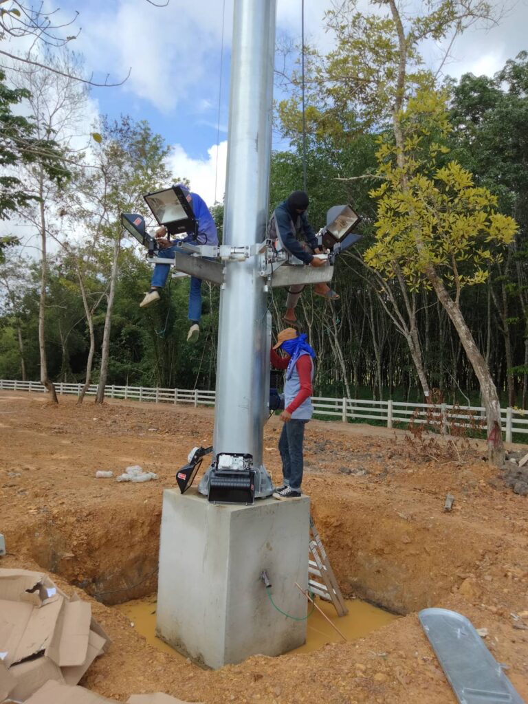ผลงานเสาไฟไฮแมส​ สูง​ 20​ เมตร​ 7