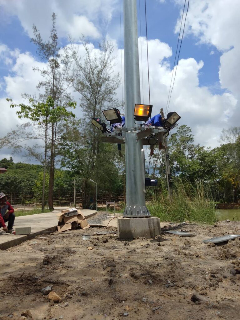 ผลงานเสาไฟไฮแมส​ สูง​ 20​ เมตร​ 3