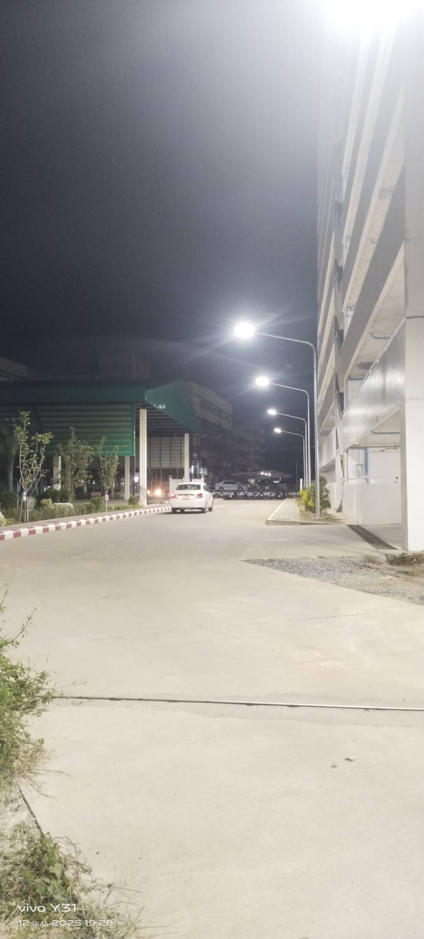 โคมไฟถนน LED FILO 150W แสงขาว 6 โคม พร้อมเสาไฟถนนกิ่งเดี่ยว อ.สิชล จ.นครศรีธรรมราช_04